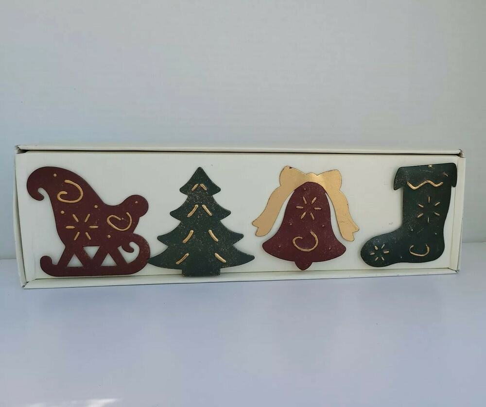 New Pier 1 HandPainted Metal Holiday 4 Napkin Rings Sleigh, Tree, Bell, Stocking